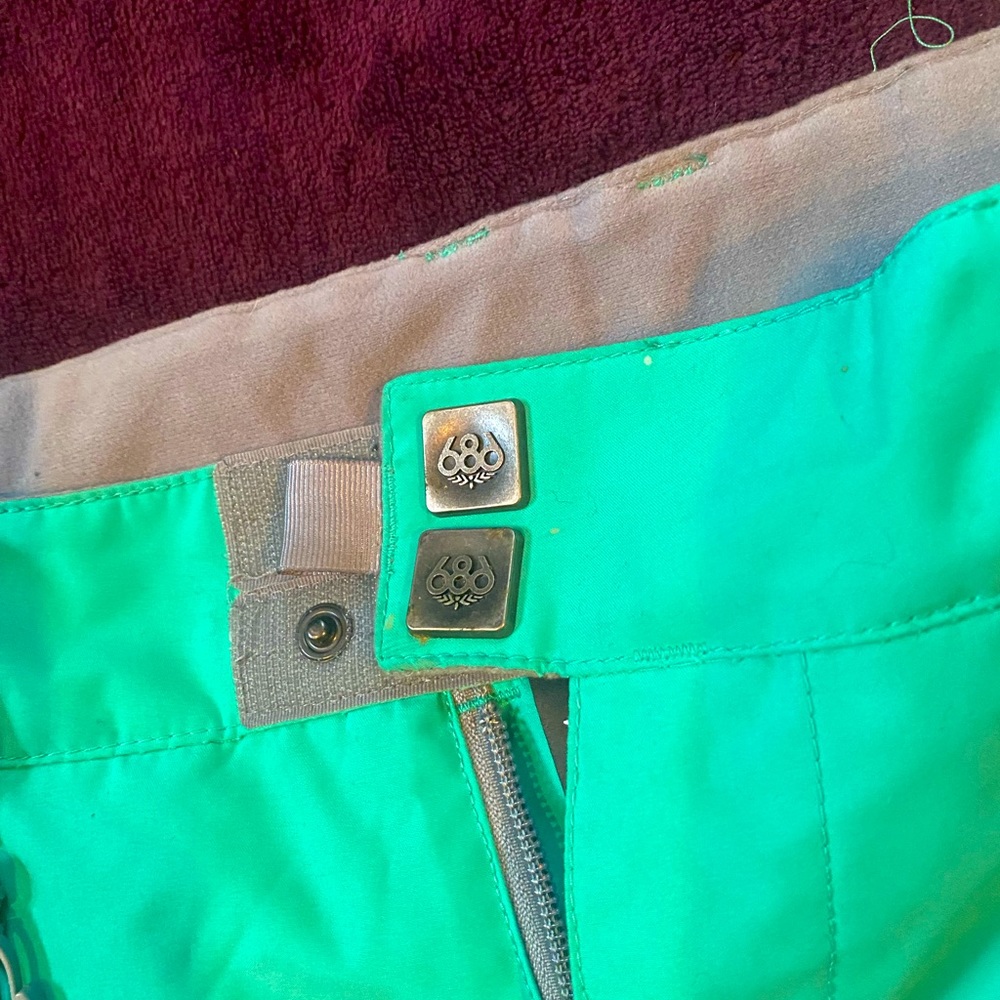 Teal 686 Snow pants XS